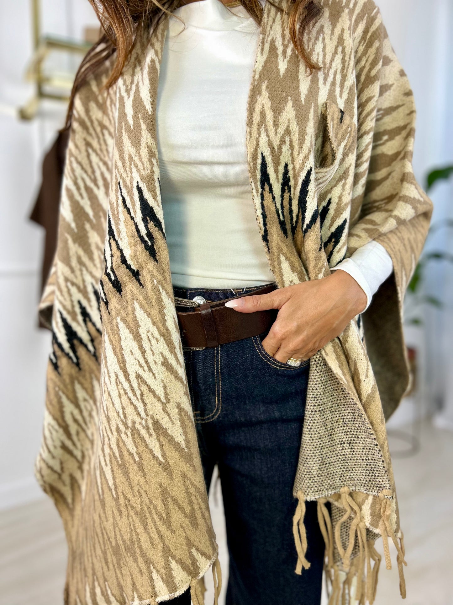 Poncho Anna