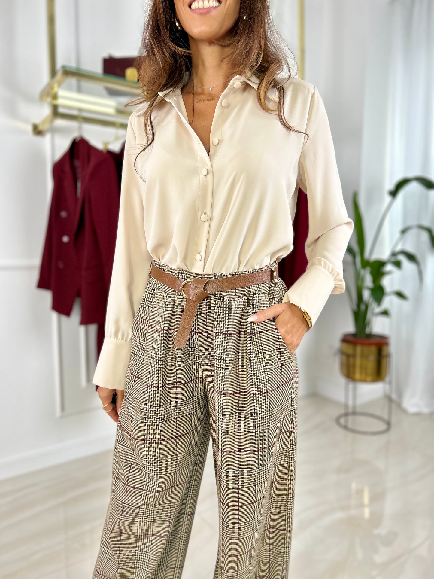 Pantalone Isis