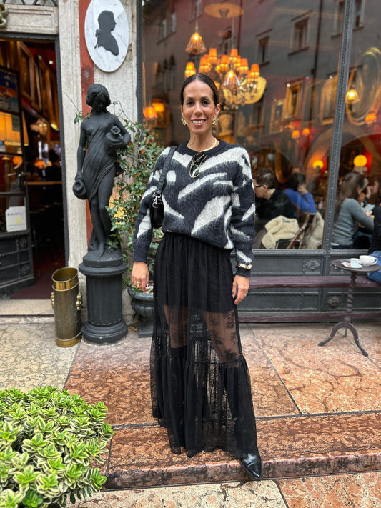 Gonna in pizzo Carlotta